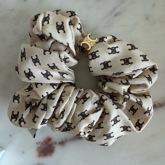 Celine mini Triomphe scrunchie in beige and brown - Picture 1 of 5